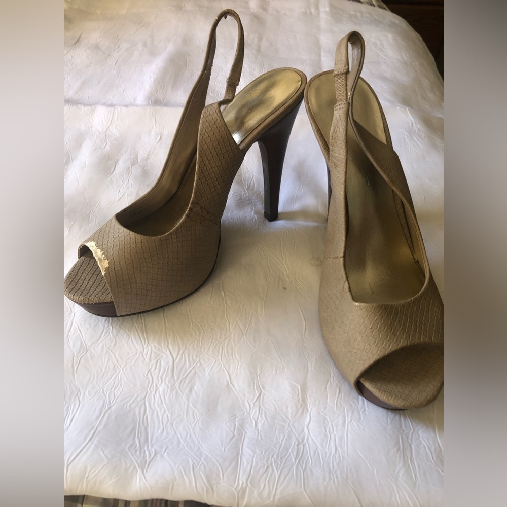 Jessica Simpson Platform Slingback Peep Toe Heels, size 9B